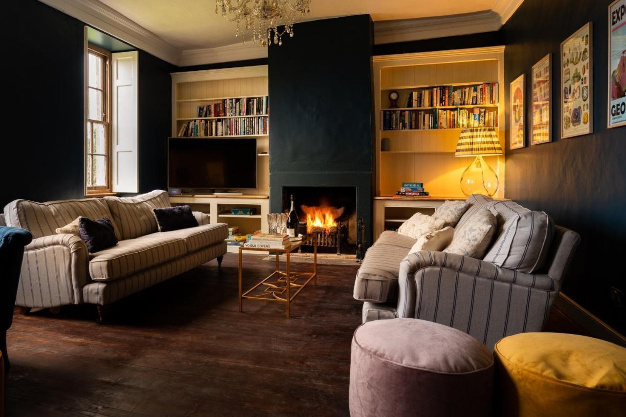 Topside House - Beautiful 7 Bedroom House With Hottub Wifi And Parking Near Bath Wells Frome Oakhill Bagian luar foto
