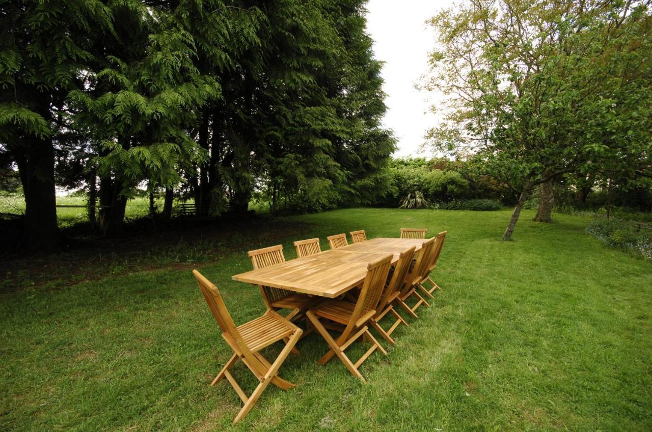 Topside House - Beautiful 7 Bedroom House With Hottub Wifi And Parking Near Bath Wells Frome Oakhill Bagian luar foto