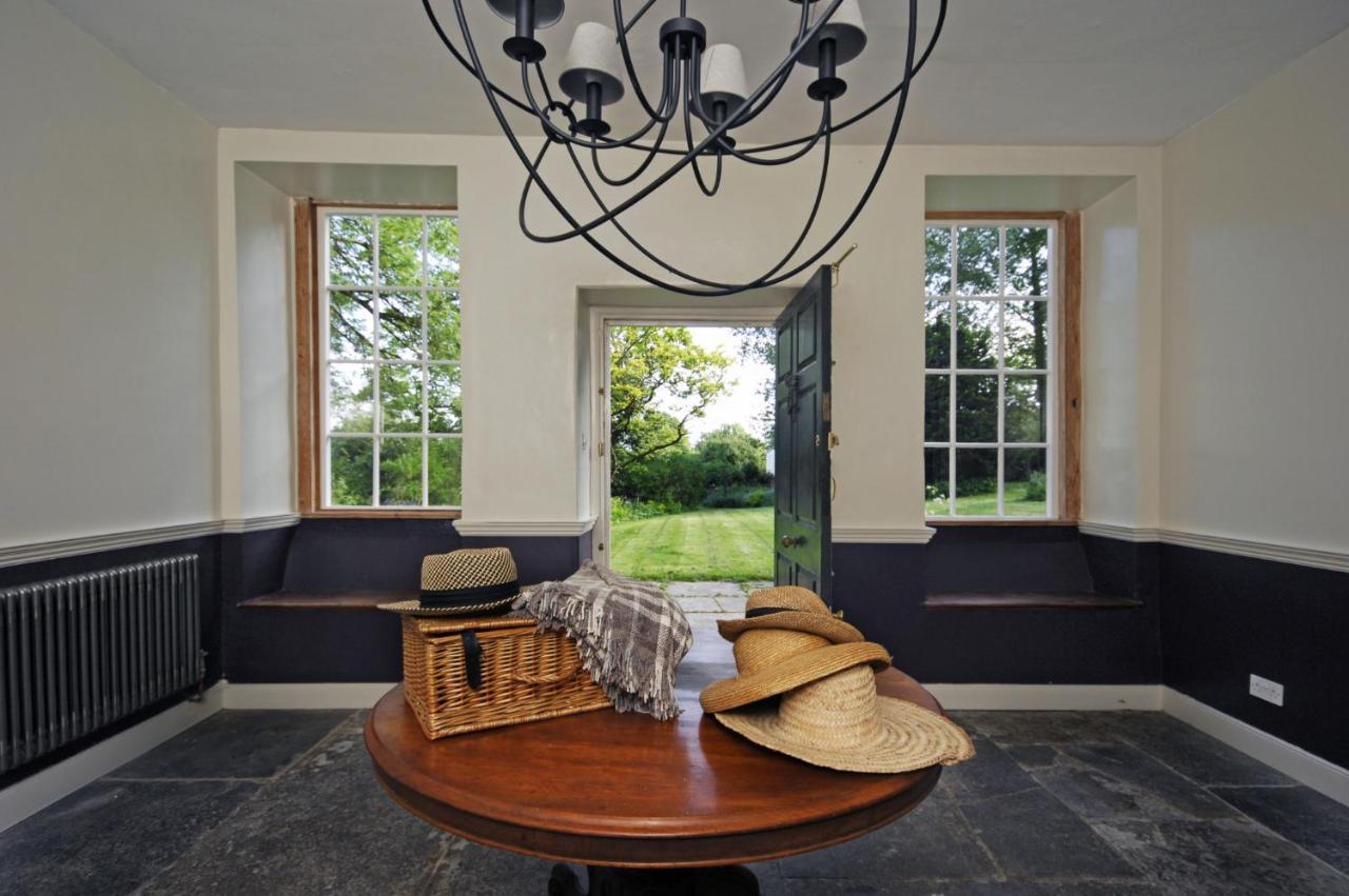 Topside House - Beautiful 7 Bedroom House With Hottub Wifi And Parking Near Bath Wells Frome Oakhill Bagian luar foto