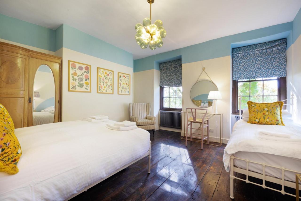 Topside House - Beautiful 7 Bedroom House With Hottub Wifi And Parking Near Bath Wells Frome Oakhill Bagian luar foto