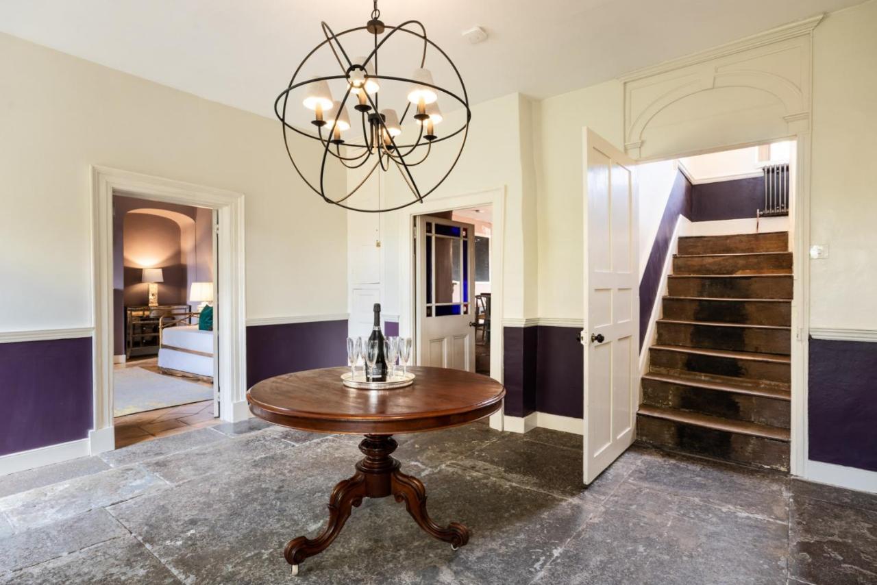 Topside House - Beautiful 7 Bedroom House With Hottub Wifi And Parking Near Bath Wells Frome Oakhill Bagian luar foto